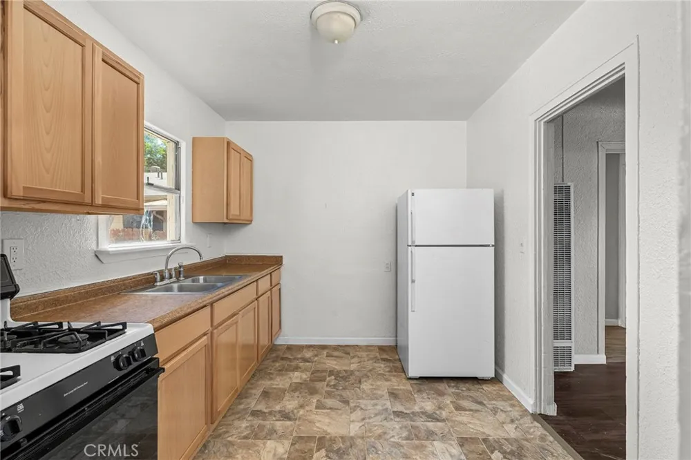 2127 B STREET Oroville, CA 95966