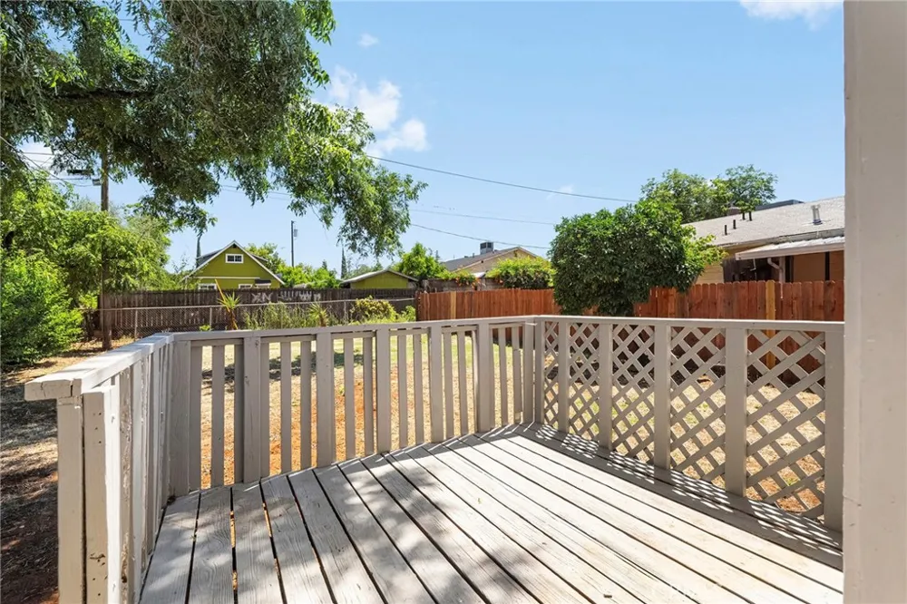 2127 B STREET Oroville, CA 95966