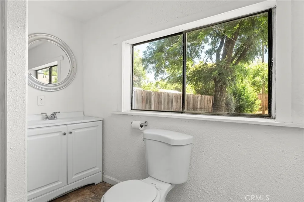 2127 B STREET Oroville, CA 95966