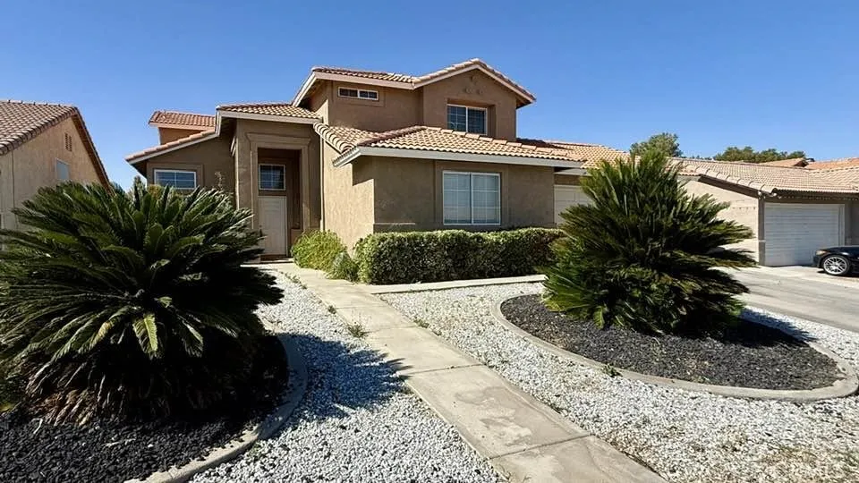 13776 Foxfire Road Victorville, CA 92392