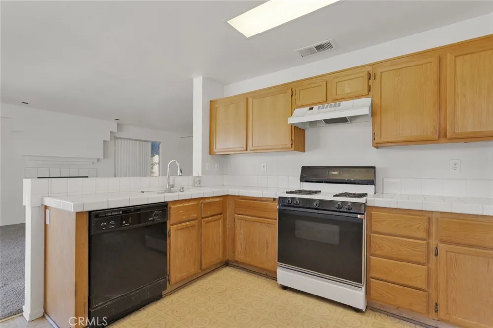 13776 Foxfire Road Victorville, CA 92392