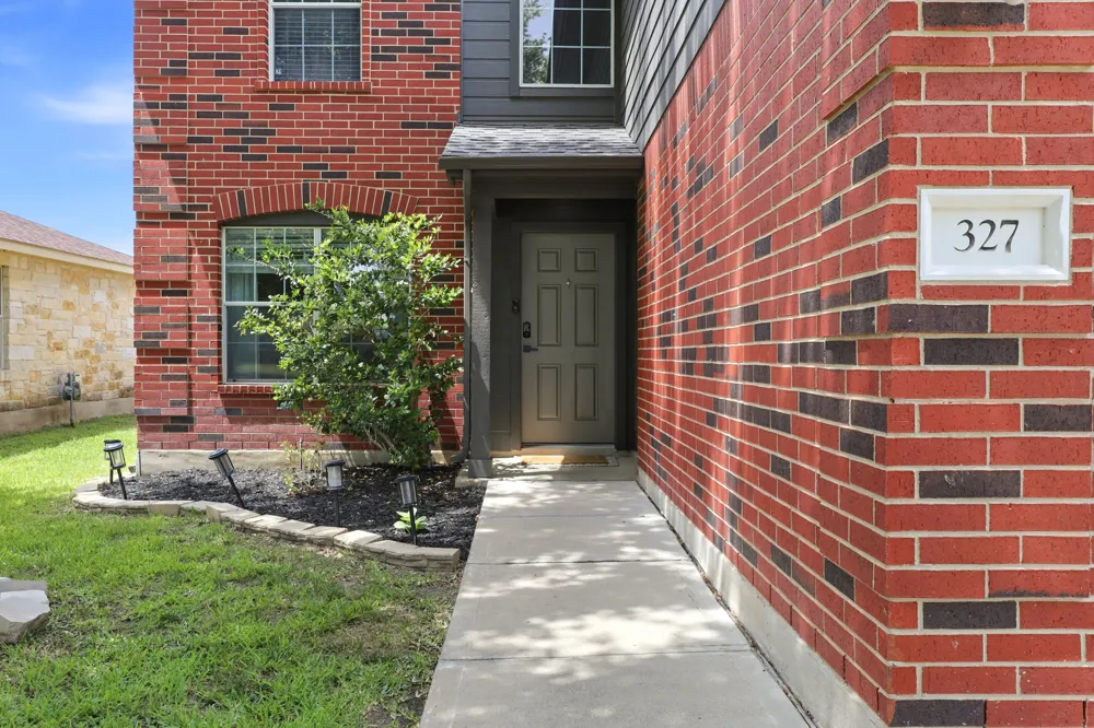 327 Outfitter Drive Bastrop, TX 78602