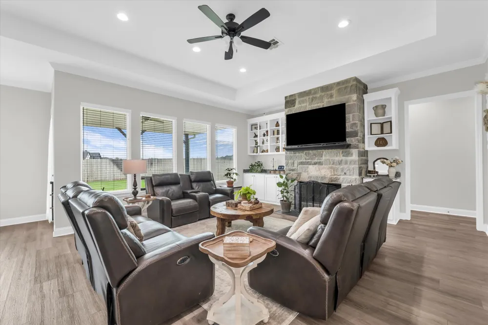 154 Water View Lane Robinson, TX 76706