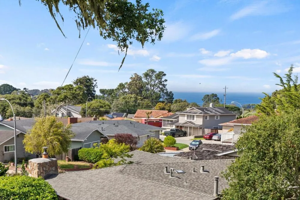 612 Sunset Drive Pacific Grove, CA 93950