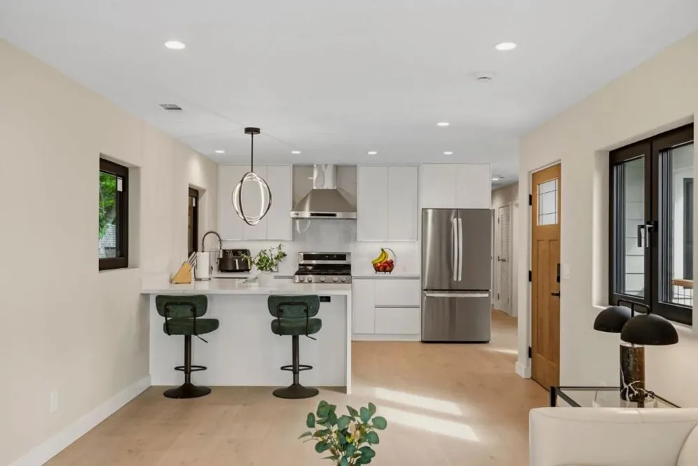 612 Sunset Drive Pacific Grove, CA 93950