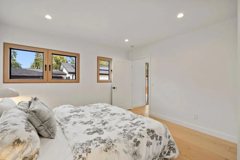 612 Sunset Drive Pacific Grove, CA 93950