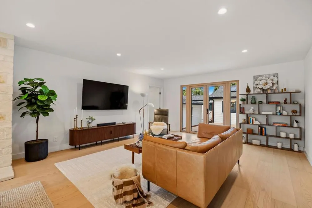 612 Sunset Drive Pacific Grove, CA 93950
