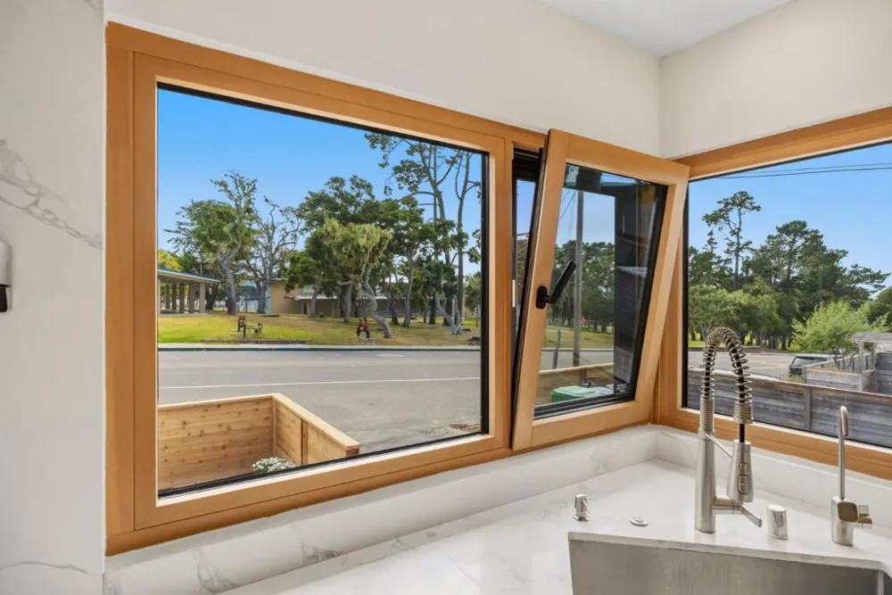 612 Sunset Drive Pacific Grove, CA 93950