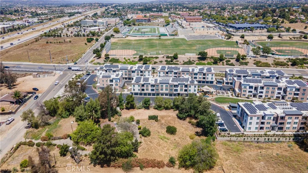25071 Monroe Murrieta, CA 92562