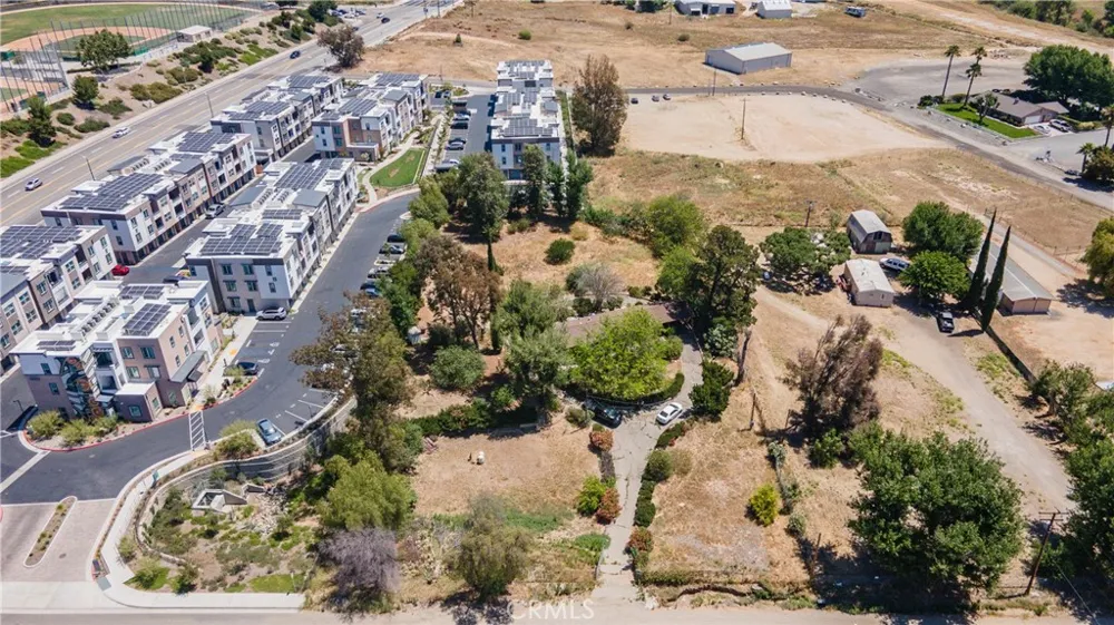 25071 Monroe Murrieta, CA 92562