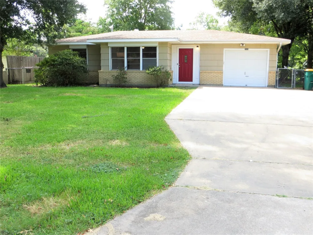 2809 Rosadele Street La Marque, TX 77568