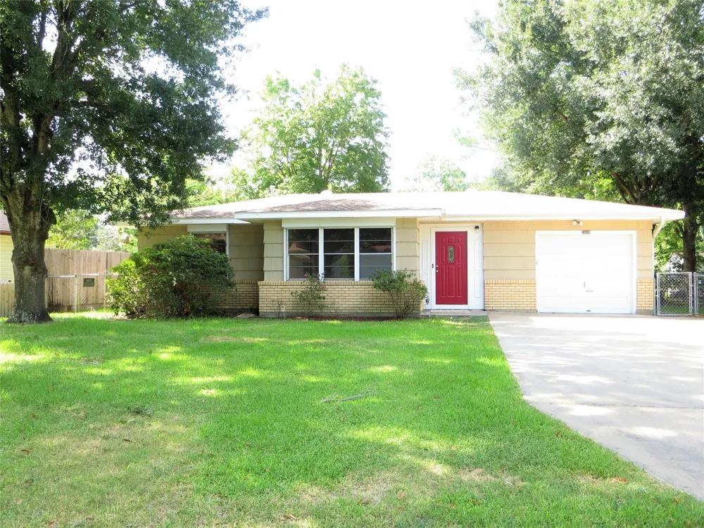 2809 Rosadele Street La Marque, TX 77568
