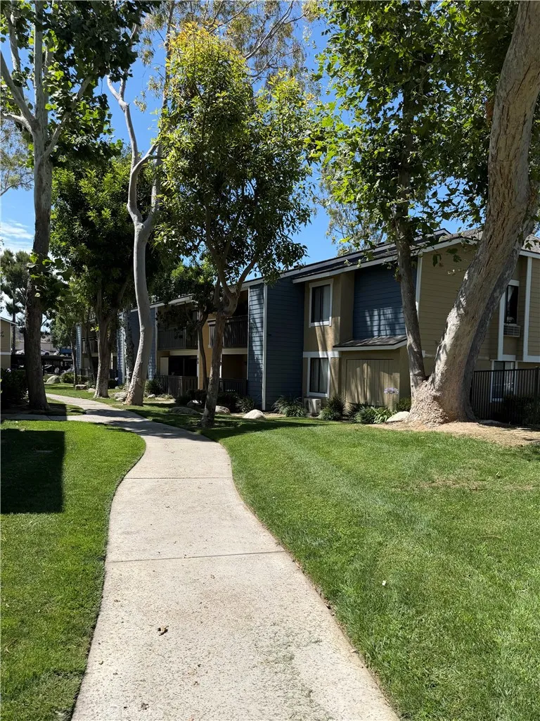 3535 Banbury Drive #178 Riverside, CA 92505
