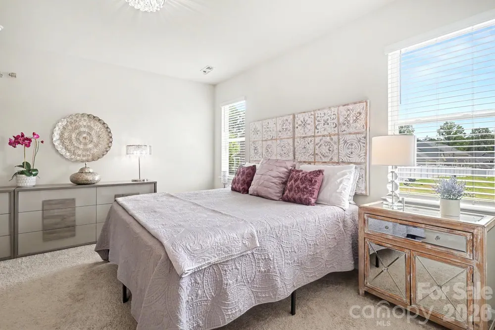 5023 American Bittern Lane Charlotte, NC 28214
