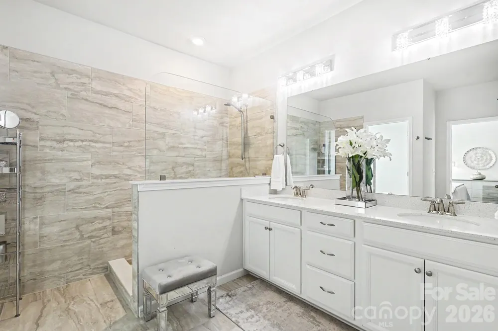 5023 American Bittern Lane Charlotte, NC 28214