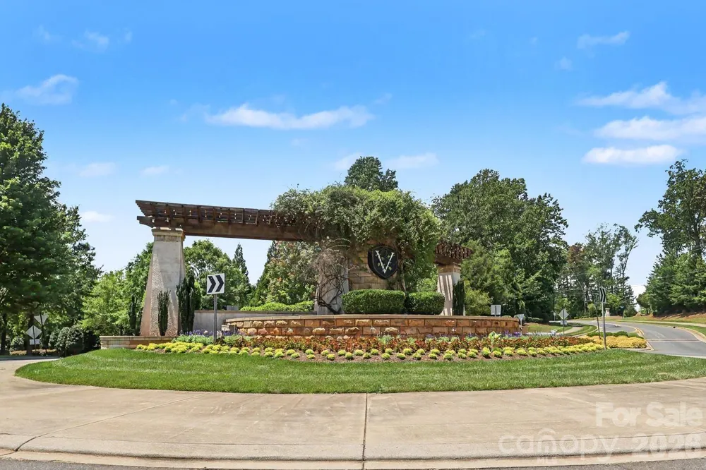 5023 American Bittern Lane Charlotte, NC 28214