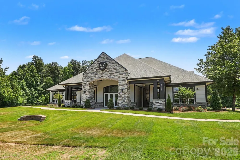 5023 American Bittern Lane Charlotte, NC 28214