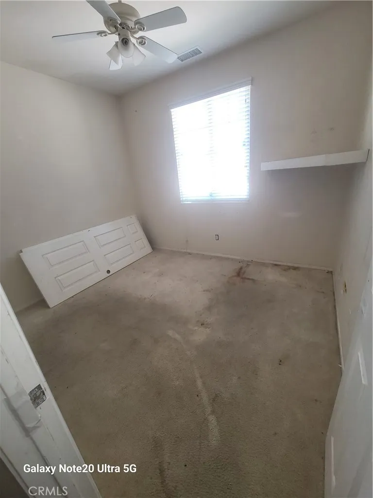 11819 Maywood Adelanto, CA 92301