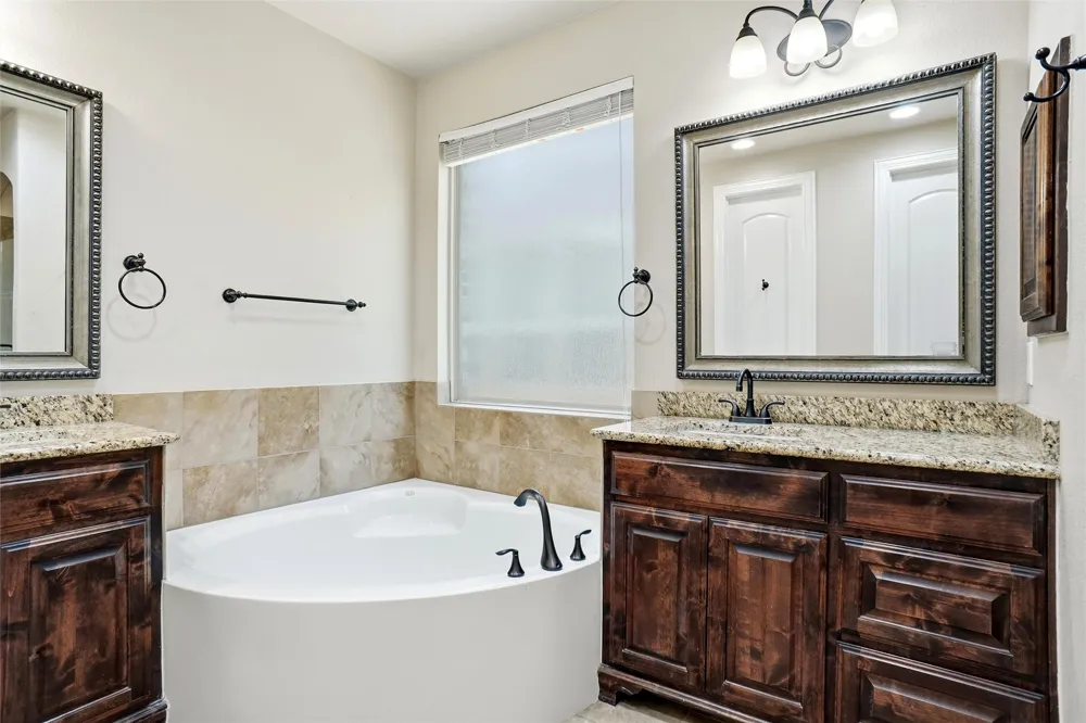 2832 Earl Drive Trophy Club, TX 76262