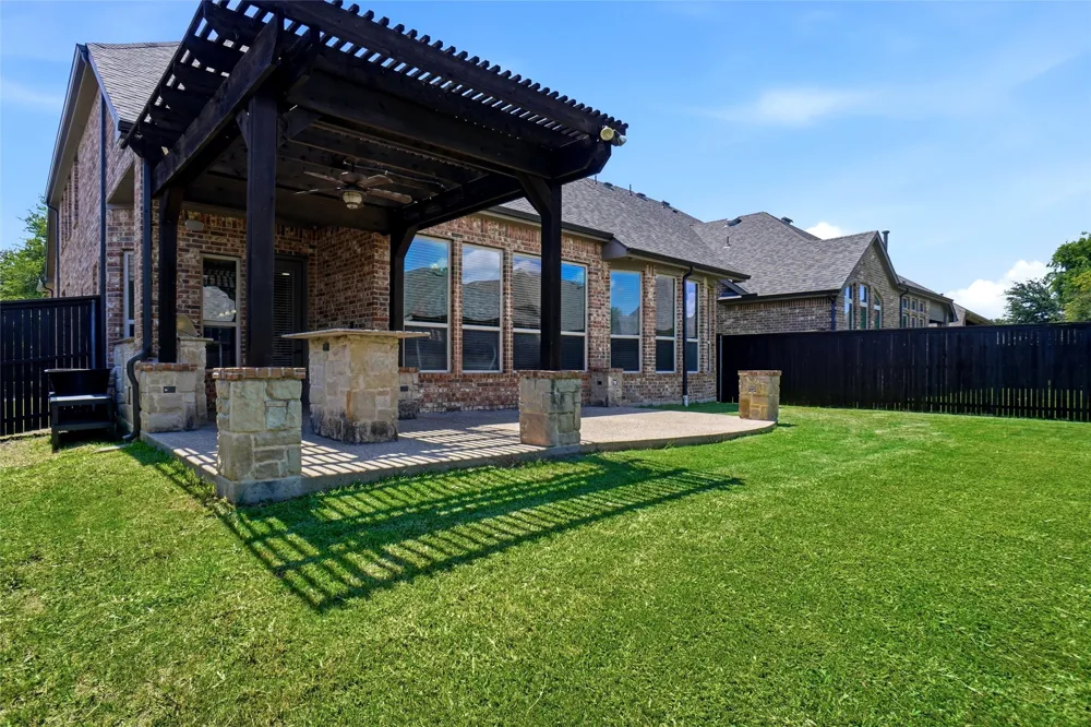 2832 Earl Drive Trophy Club, TX 76262