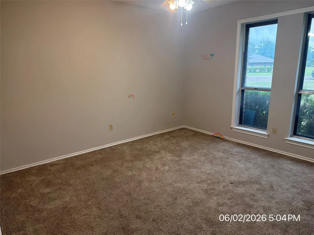 103 Red Bud Court Oak Leaf, TX 75154