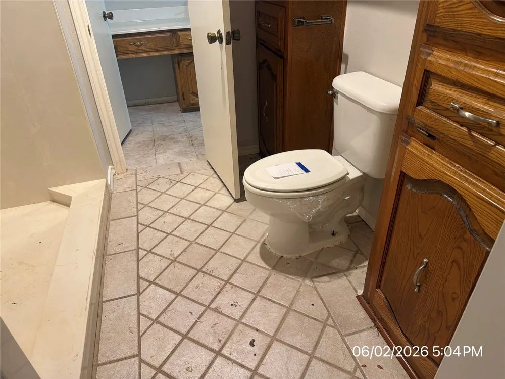 103 Red Bud Court Oak Leaf, TX 75154