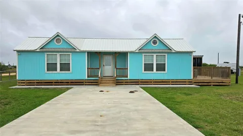 238 Ladyfish Road