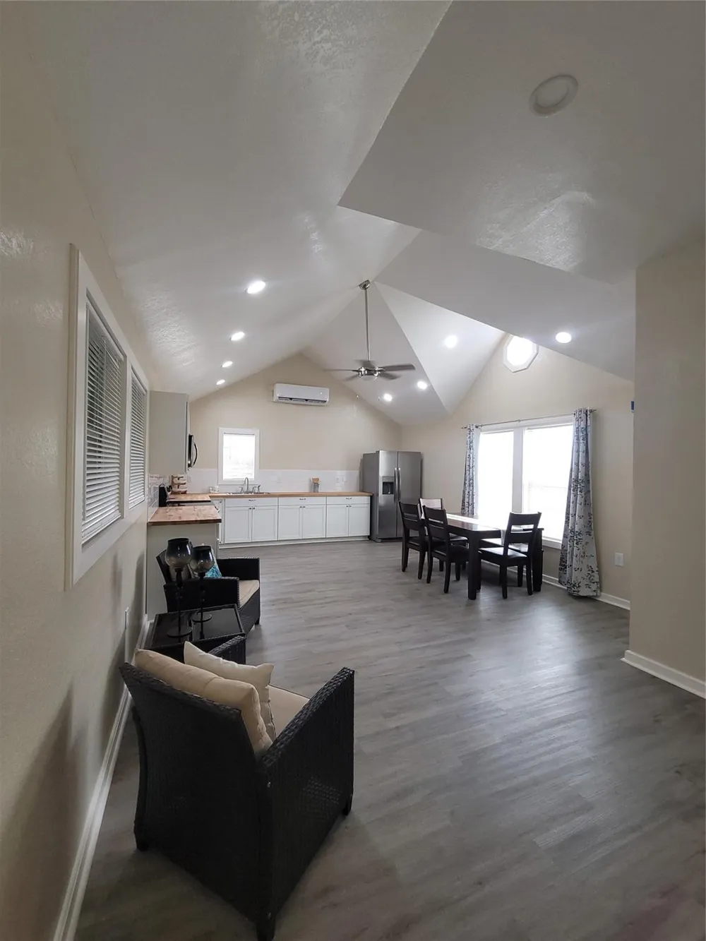 238 Ladyfish Road Palacios, TX 77465