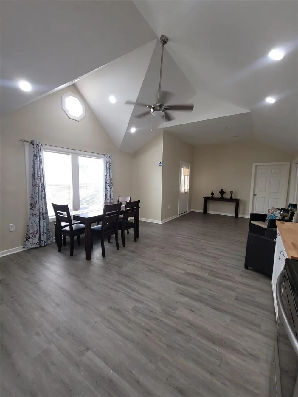 238 Ladyfish Road Palacios, TX 77465