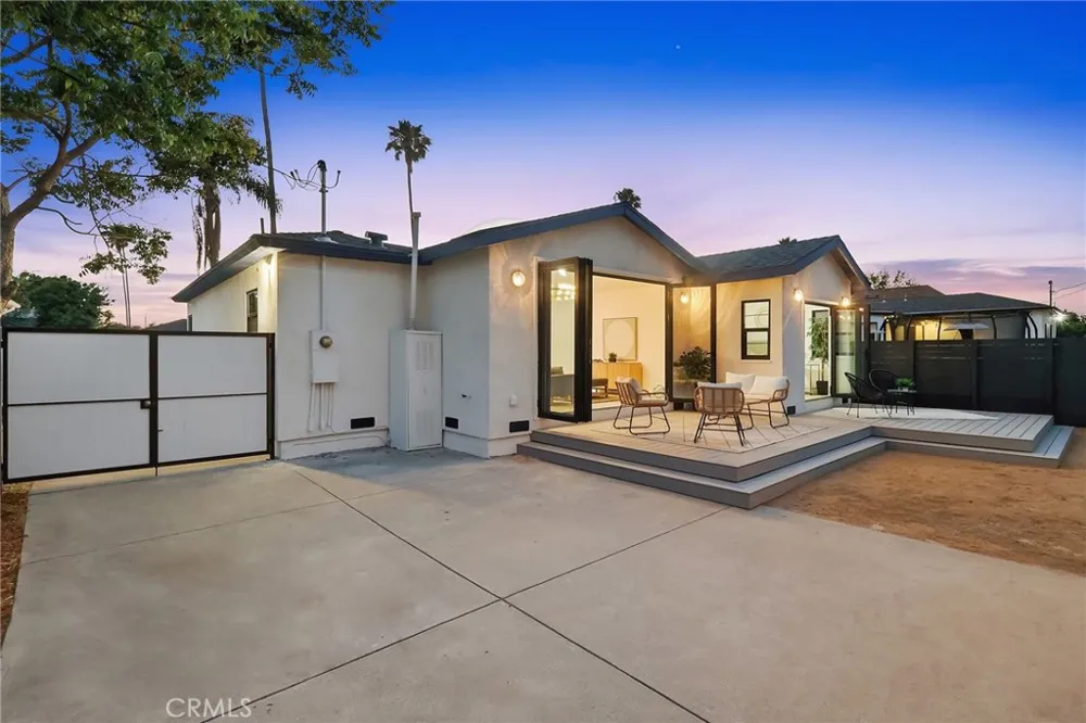 3806 Cherrywood Los Angeles, CA 90008
