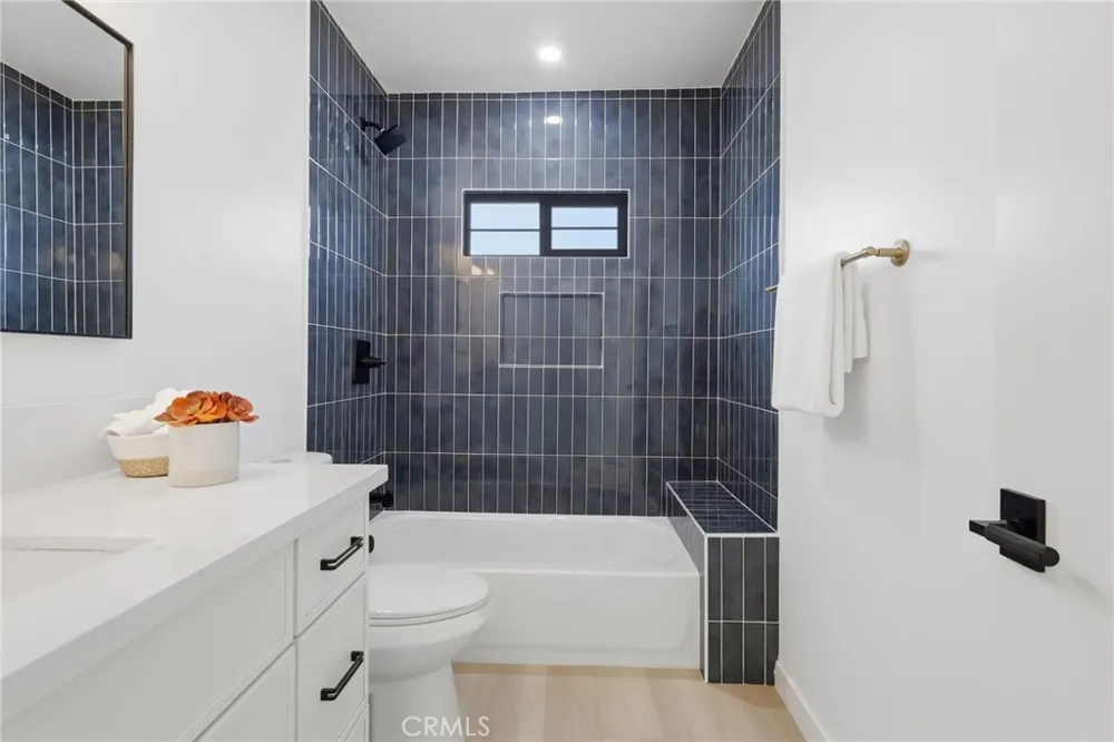 3806 Cherrywood Los Angeles, CA 90008