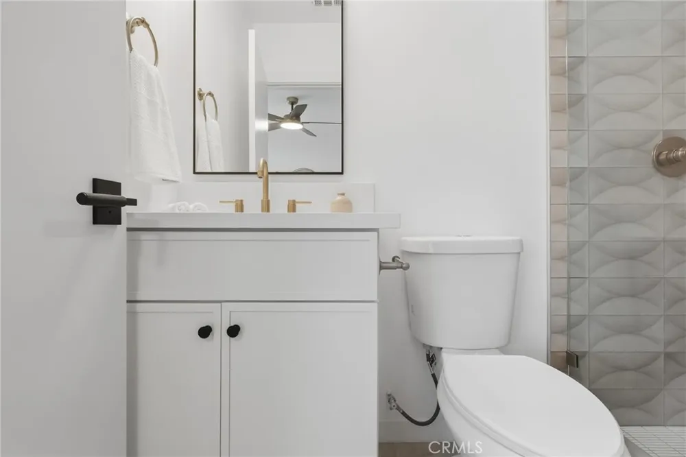 3806 Cherrywood Los Angeles, CA 90008