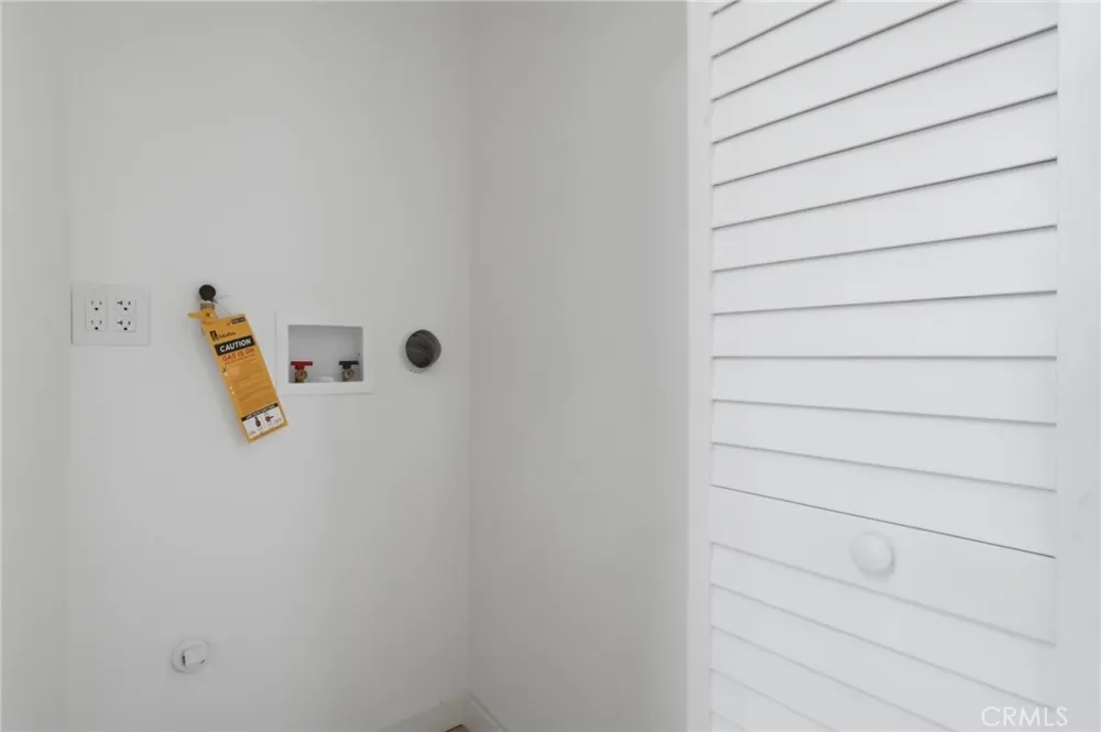 3806 Cherrywood Los Angeles, CA 90008