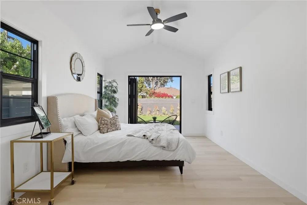 3806 Cherrywood Los Angeles, CA 90008