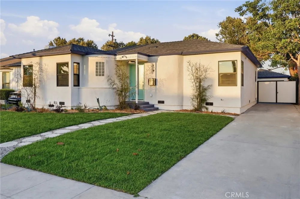 3806 Cherrywood Los Angeles, CA 90008