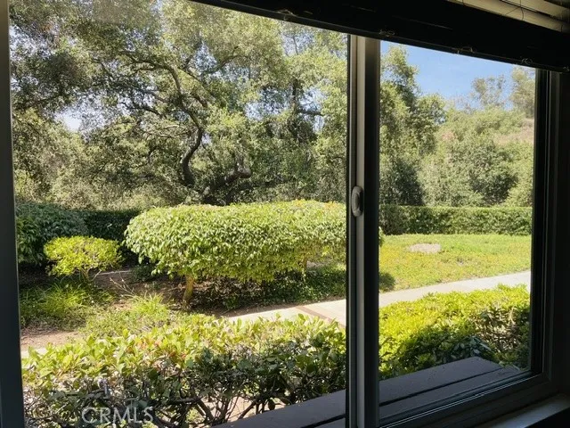 664 Driftwood Lane San Dimas, CA 91773