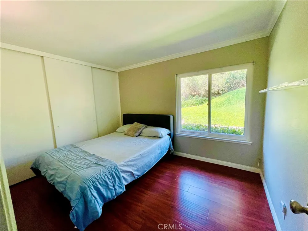 664 Driftwood Lane San Dimas, CA 91773