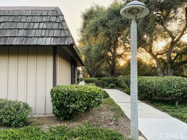 664 Driftwood Lane San Dimas, CA 91773