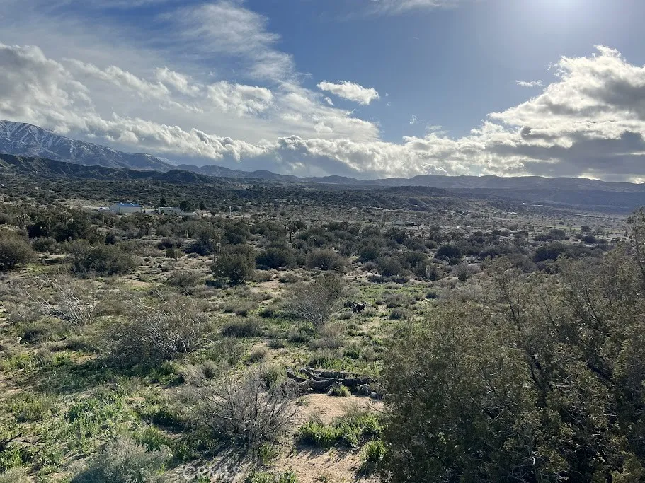 Vac/Fort Tejon Pav /Vic Avenue Pearblossom, CA 93553