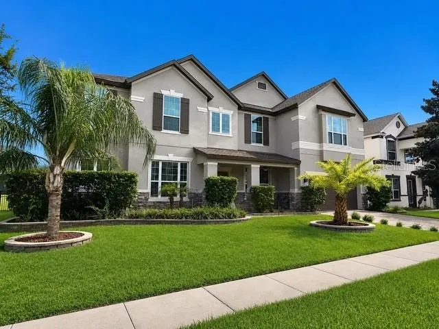2103 CANDLENUT CIRCLE Apopka, FL 32712