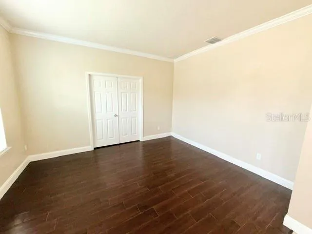 2103 CANDLENUT CIRCLE Apopka, FL 32712