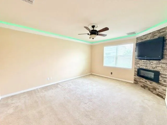 2103 CANDLENUT CIRCLE Apopka, FL 32712