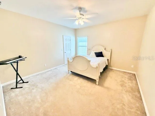 2103 CANDLENUT CIRCLE Apopka, FL 32712