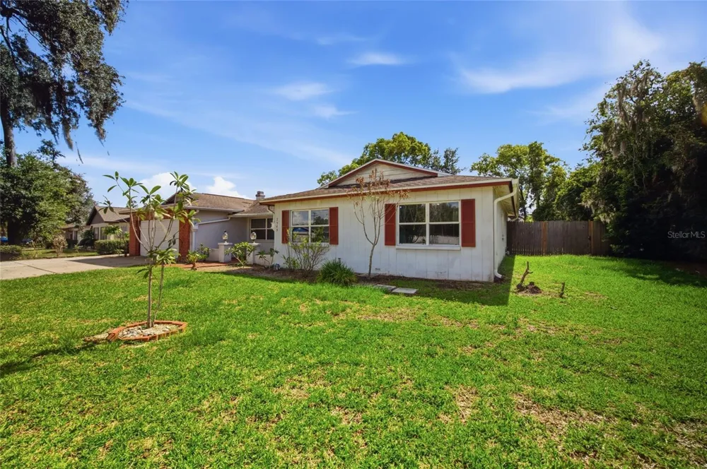2969 FOREST CIRCLE Seffner, FL 33584