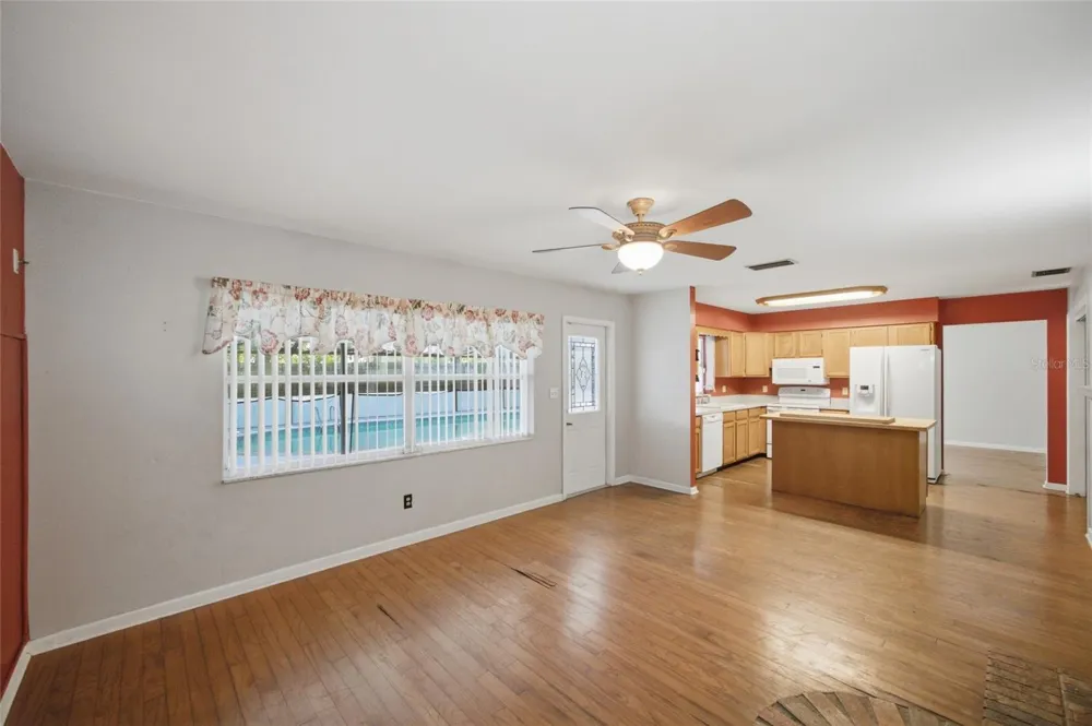 2969 FOREST CIRCLE Seffner, FL 33584