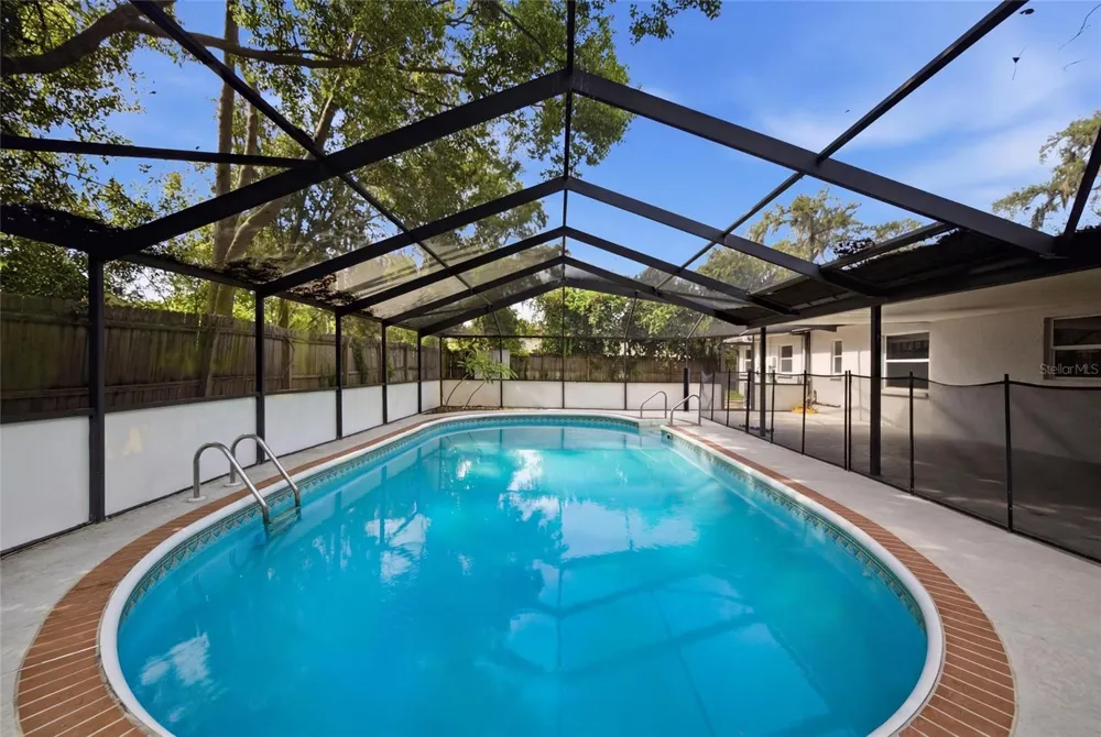 2969 FOREST CIRCLE Seffner, FL 33584