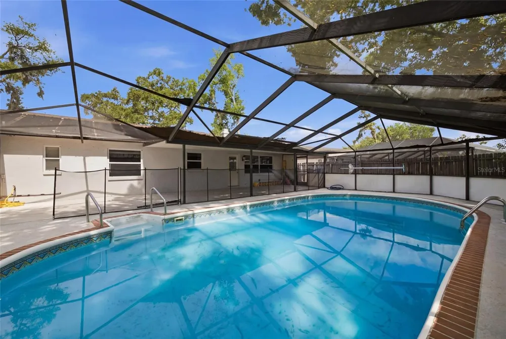 2969 FOREST CIRCLE Seffner, FL 33584