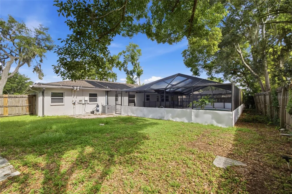2969 FOREST CIRCLE Seffner, FL 33584