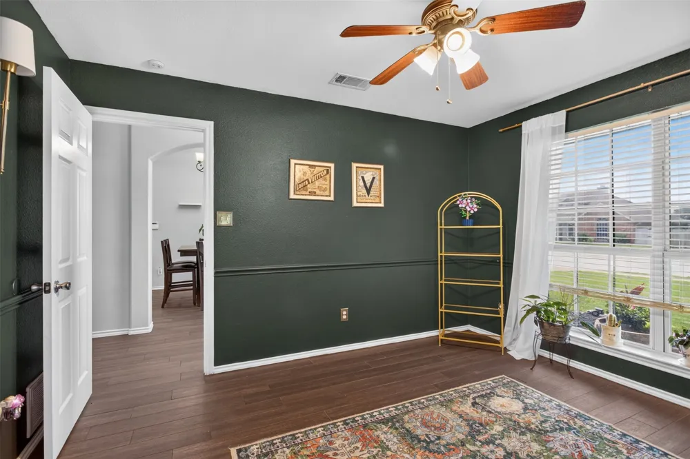 100 Radecke Road Krum, TX 76249