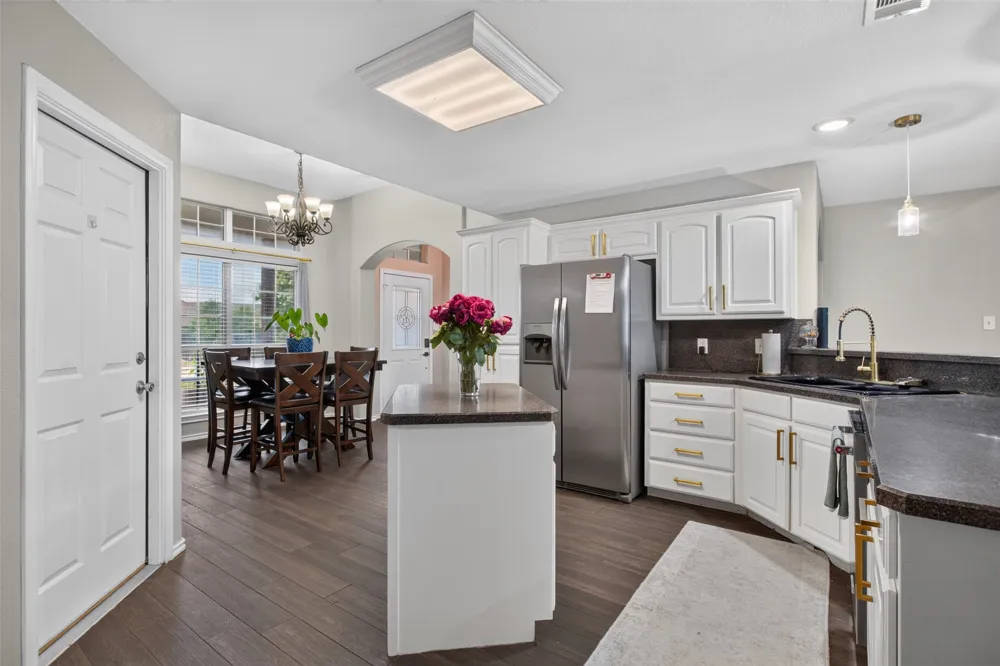 100 Radecke Road Krum, TX 76249